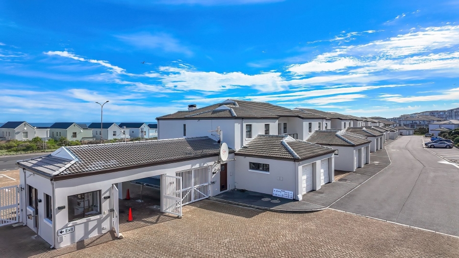 2 Bedroom Property for Sale in Big Bay Western Cape